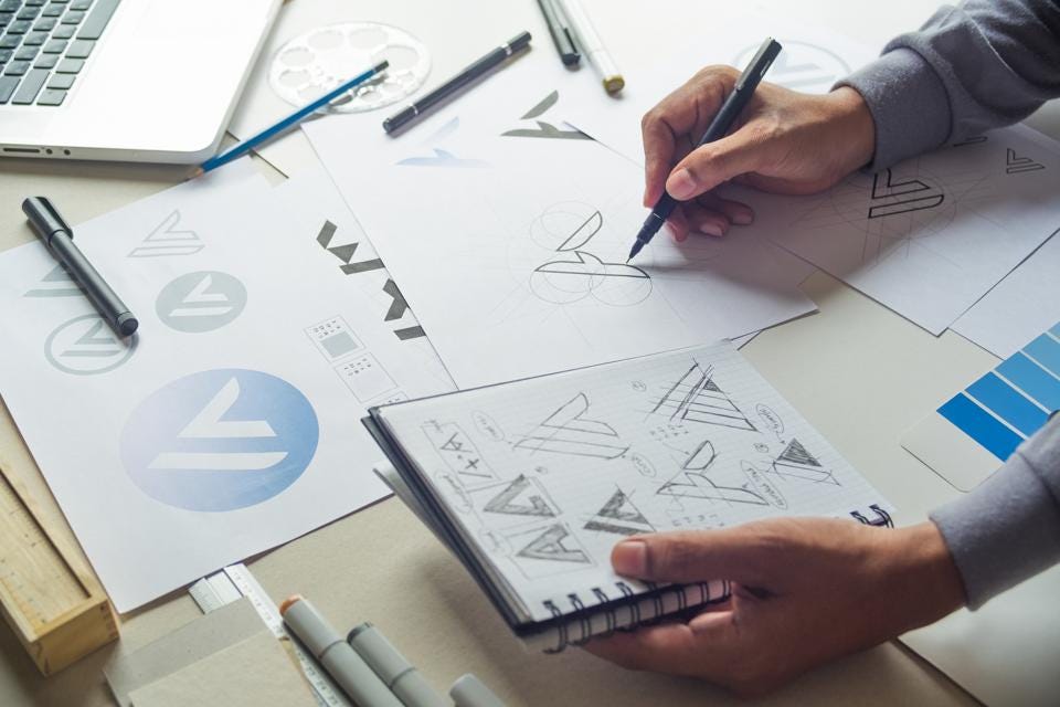 5 Questions Every Logo Designer Should Ask